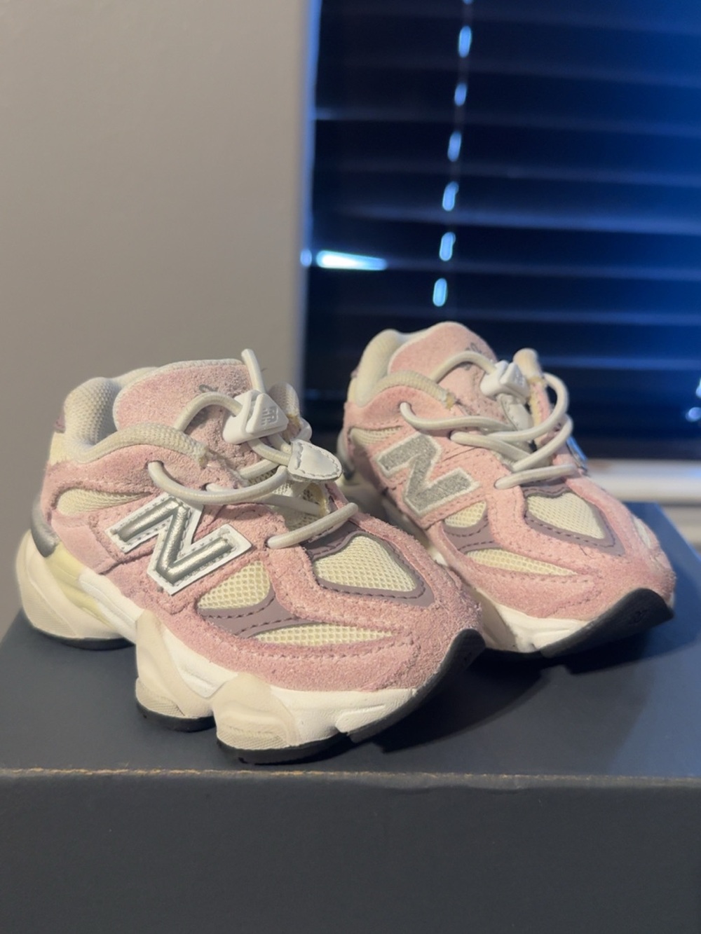 New Balance Kids Pink and Cream Retro Running Sneakers